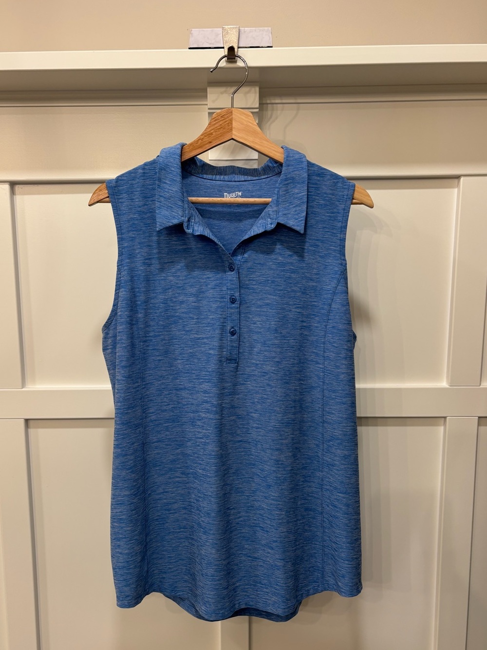 Duluth Trading Company Women’s Blue Sleeveless Polo Top - Size Large